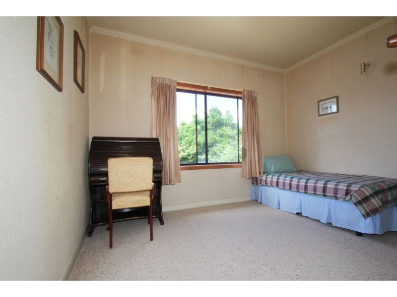 13 Blair Crescent, Leongatha VIC 3953