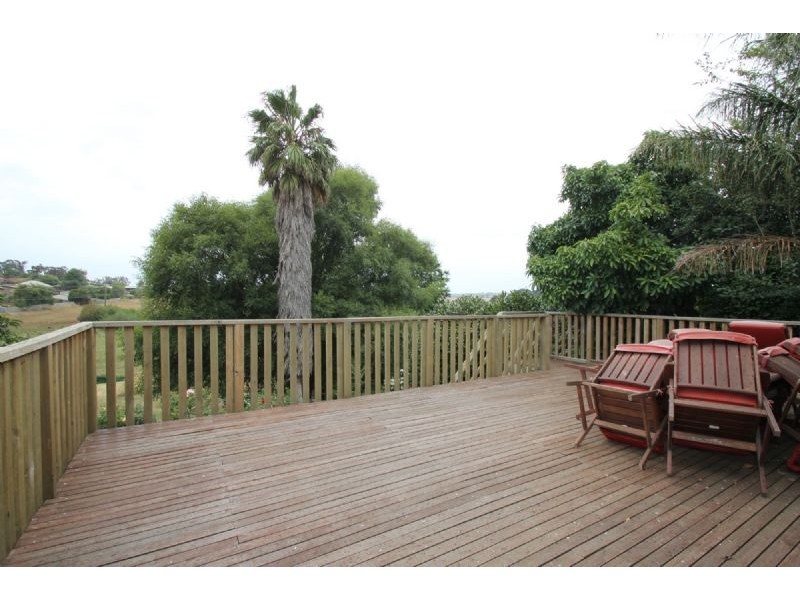 7 Chamberlain Drive, Leongatha VIC 3953