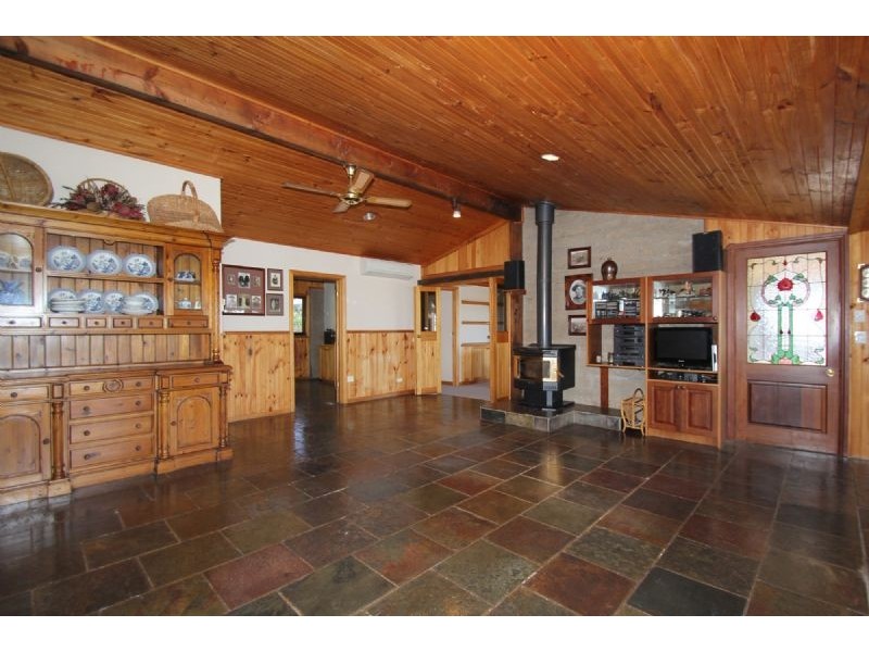 6220 South Gippsland Highway, Loch VIC 3945
