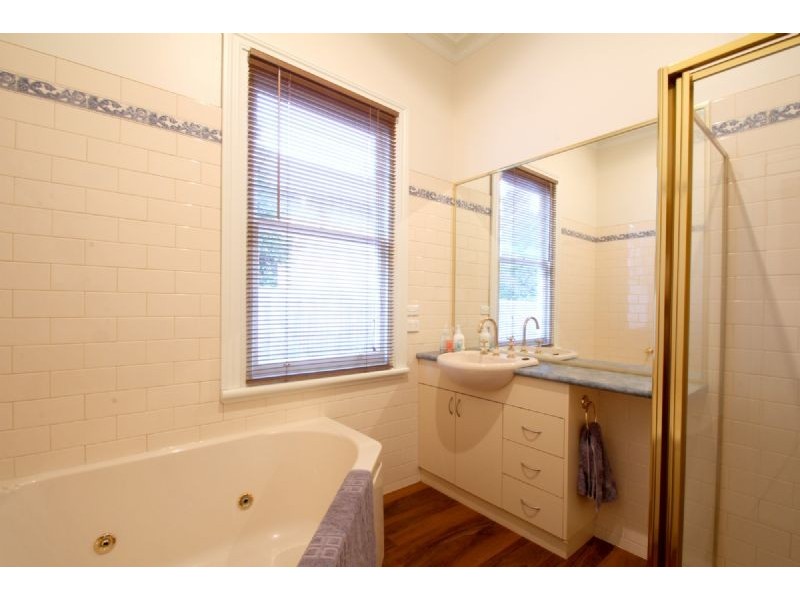 32 Ogilvy Street, Leongatha VIC 3953