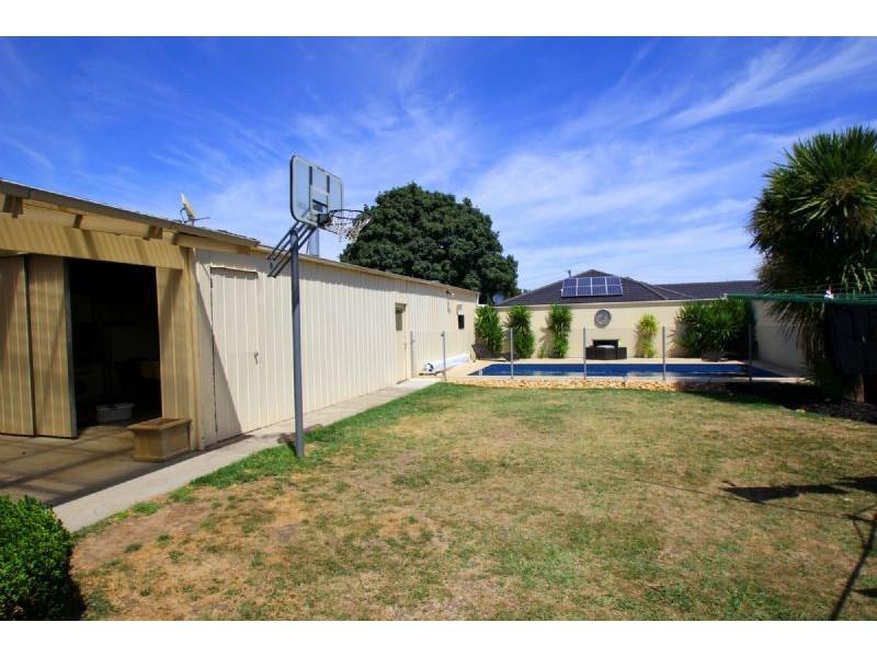 32 Ogilvy Street, Leongatha VIC 3953