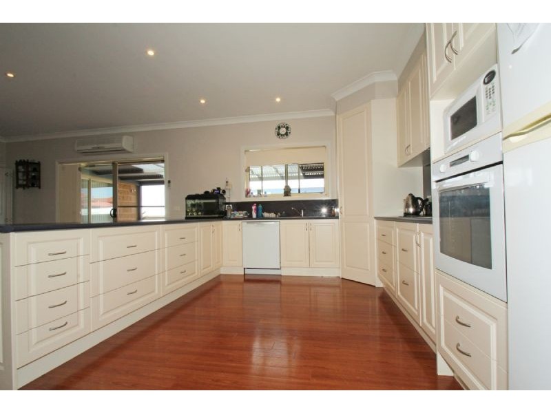 73 Parr Street, Leongatha VIC 3953