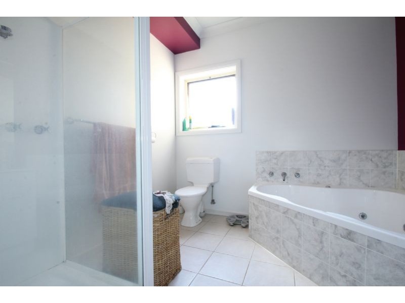 73 Parr Street, Leongatha VIC 3953