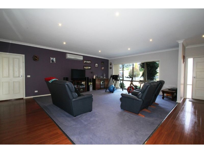 73 Parr Street, Leongatha VIC 3953