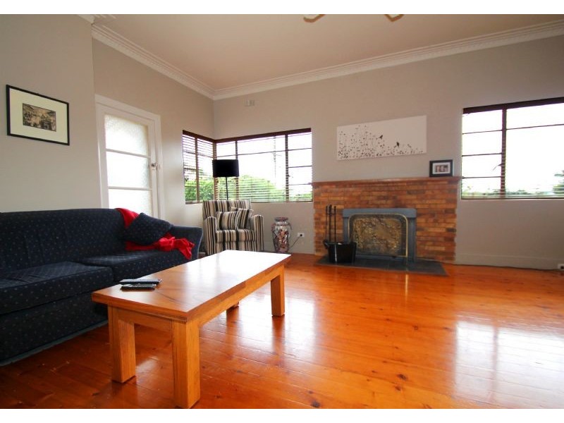 42 Horn Street, Leongatha VIC 3953