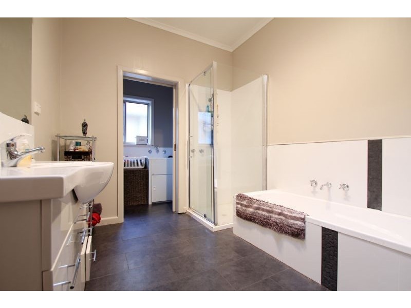 42 Horn Street, Leongatha VIC 3953