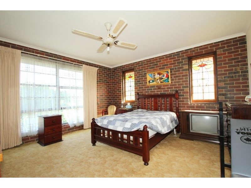 26 Griffin Road, Leongatha VIC 3953