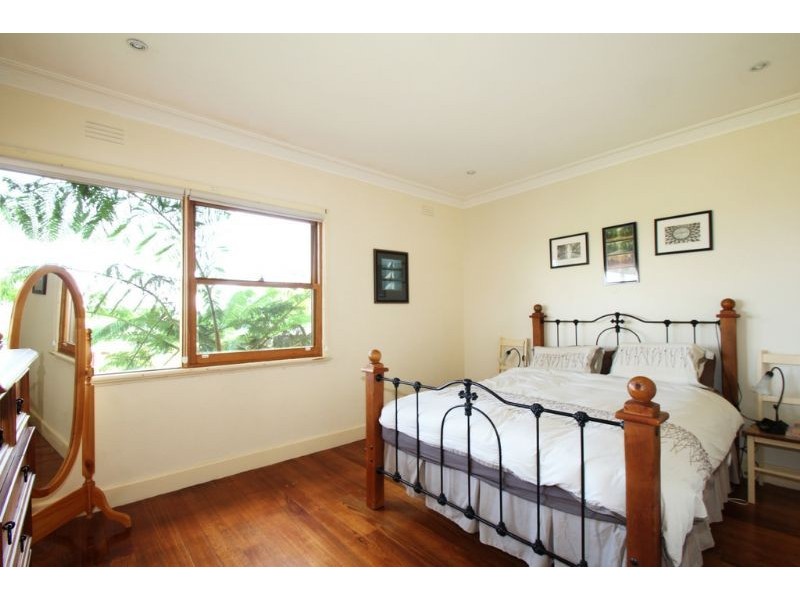 10 Blair Crescent, Leongatha VIC 3953