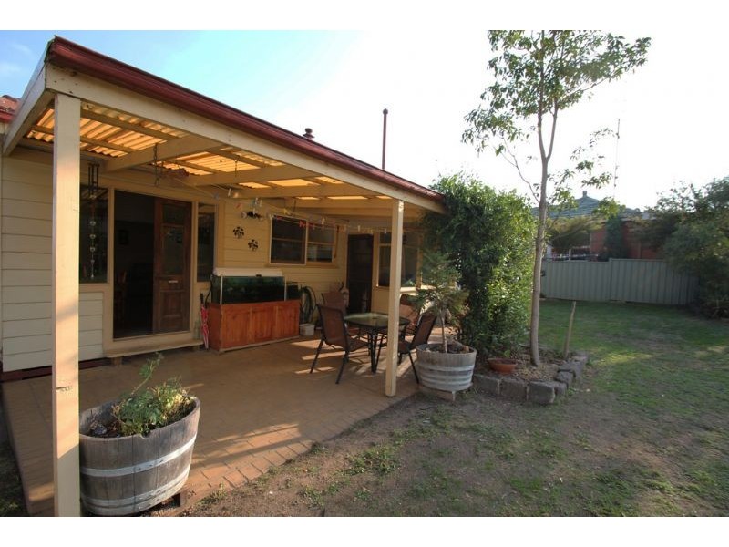 10 Blair Crescent, Leongatha VIC 3953