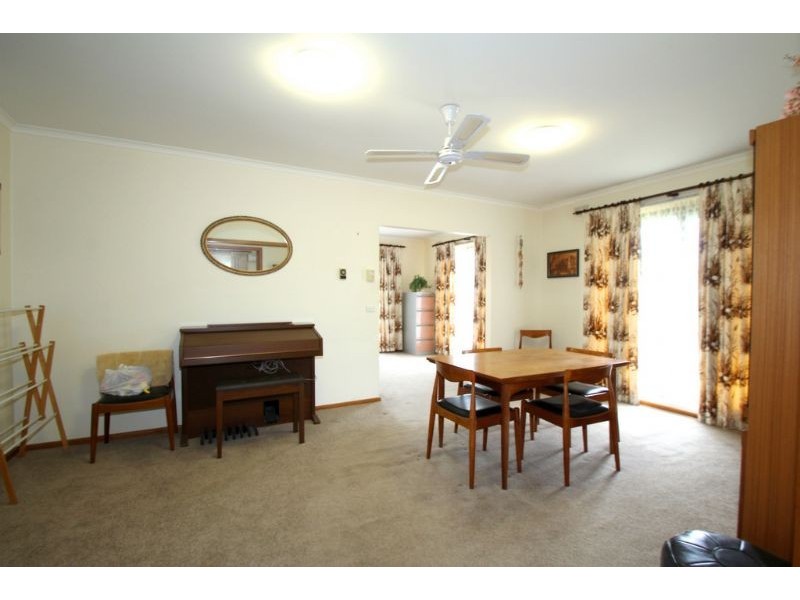 49 Roughead Street, Leongatha VIC 3953