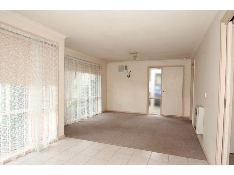 2/24A Bellingham Street, Leongatha VIC 3953