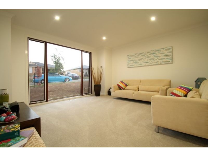 6 Eccles Way, Leongatha VIC 3953