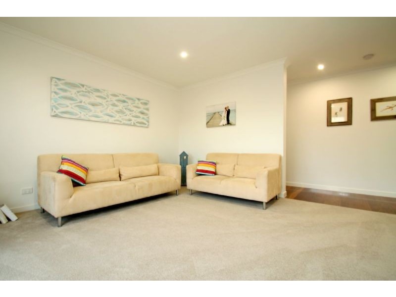 6 Eccles Way, Leongatha VIC 3953