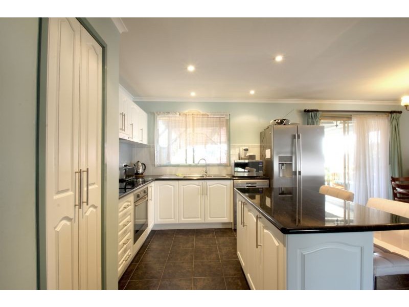 2 Hattam Court, Leongatha VIC 3953