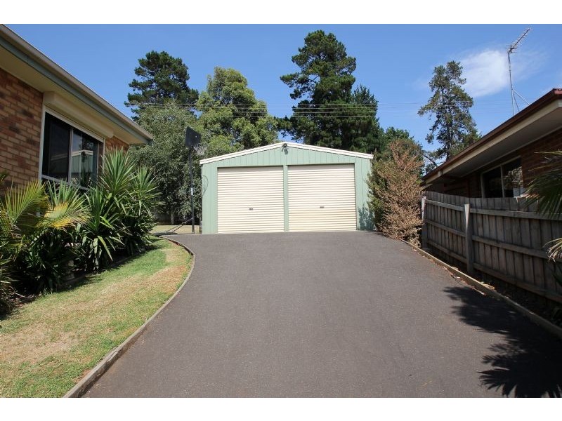 2 Hattam Court, Leongatha VIC 3953