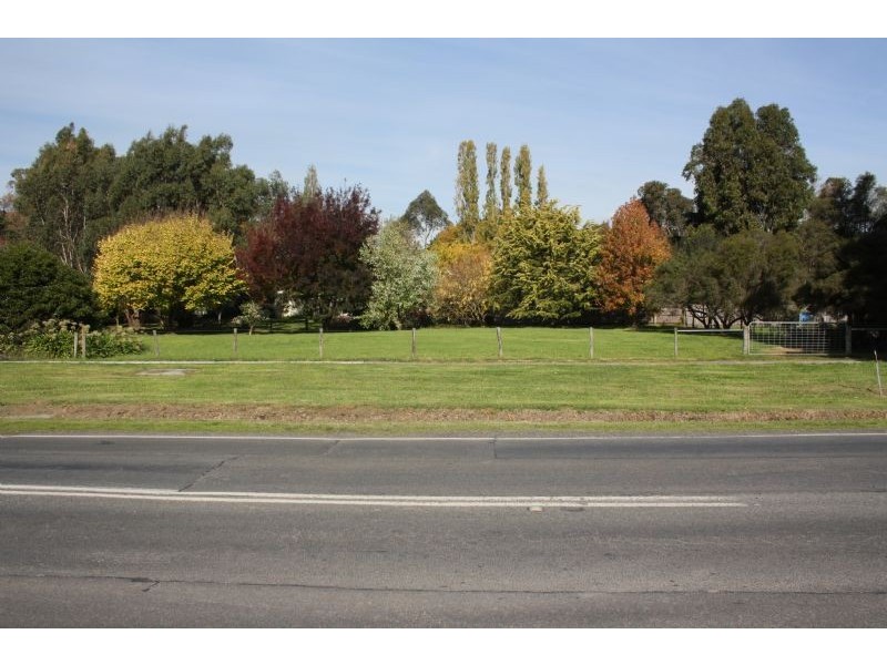 81-87 Whitelaw Street, Meeniyan VIC 3956