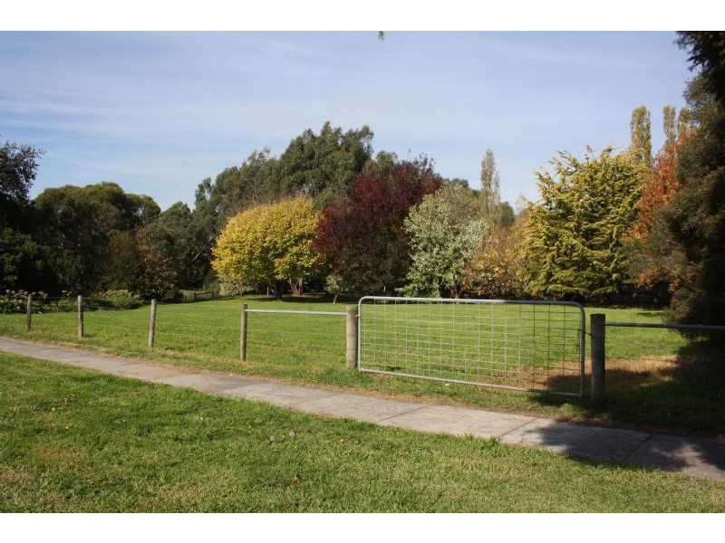 81-87 Whitelaw Street, Meeniyan VIC 3956