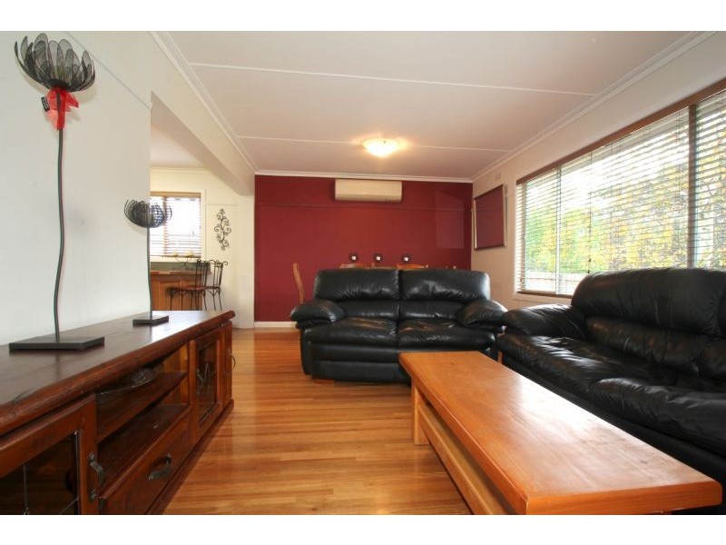 42 Campbell Street, Meeniyan VIC 3956