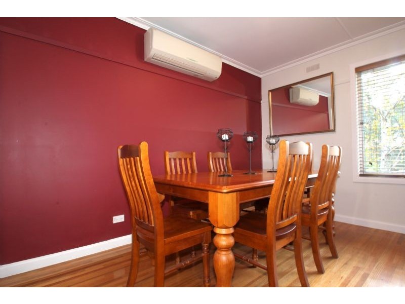 42 Campbell Street, Meeniyan VIC 3956