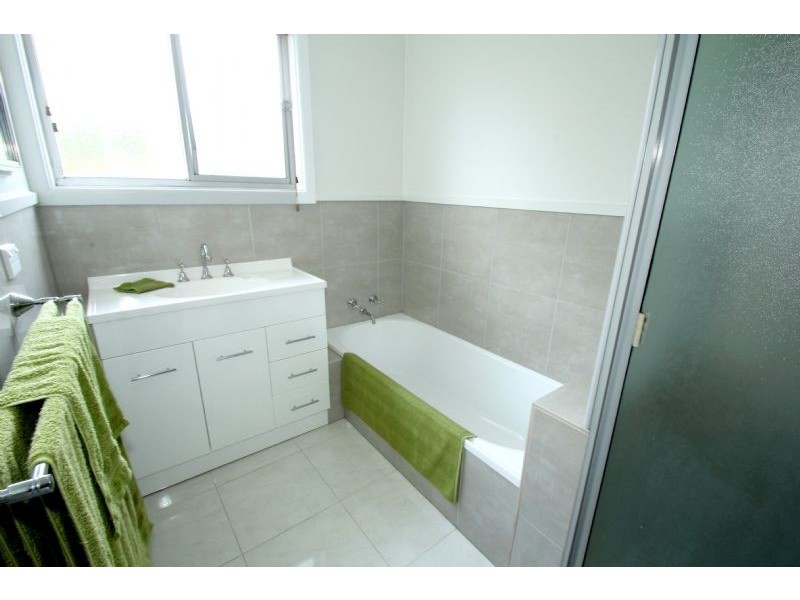 42 Campbell Street, Meeniyan VIC 3956