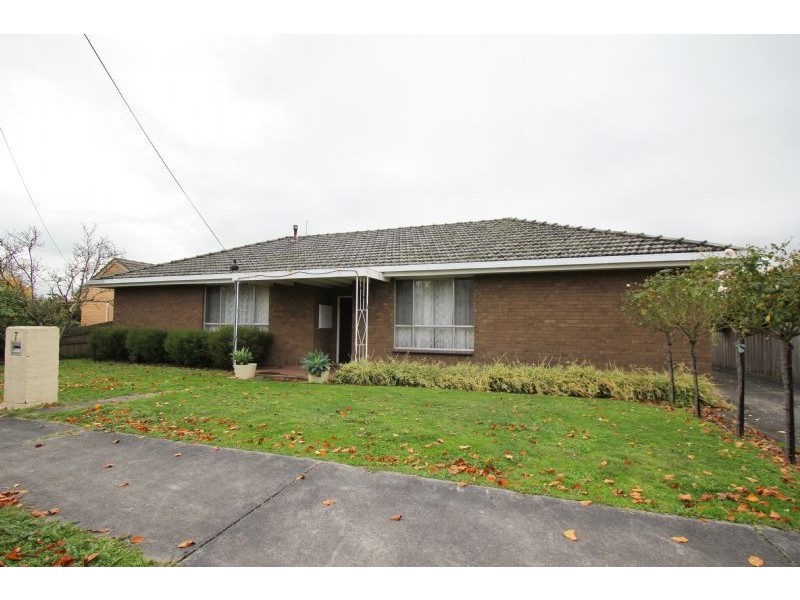 7 Davison Street, Leongatha VIC 3953