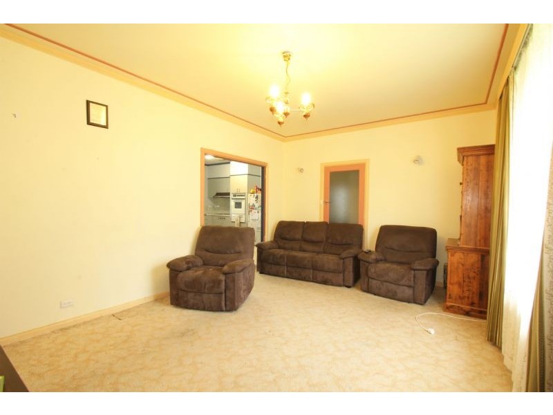 7 Davison Street, Leongatha VIC 3953