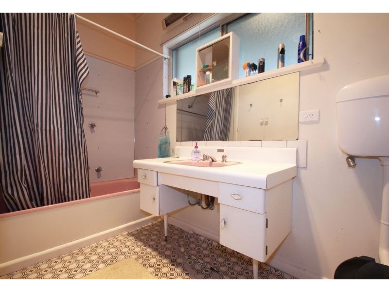 7 Davison Street, Leongatha VIC 3953