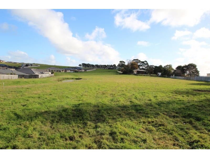 9 Macqueen, Korumburra VIC 3950