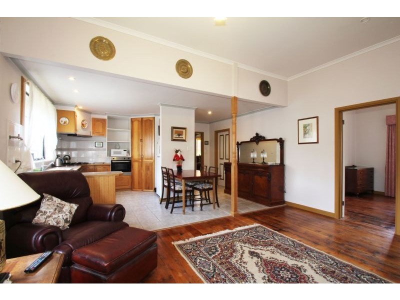 24 Young Street, Leongatha VIC 3953