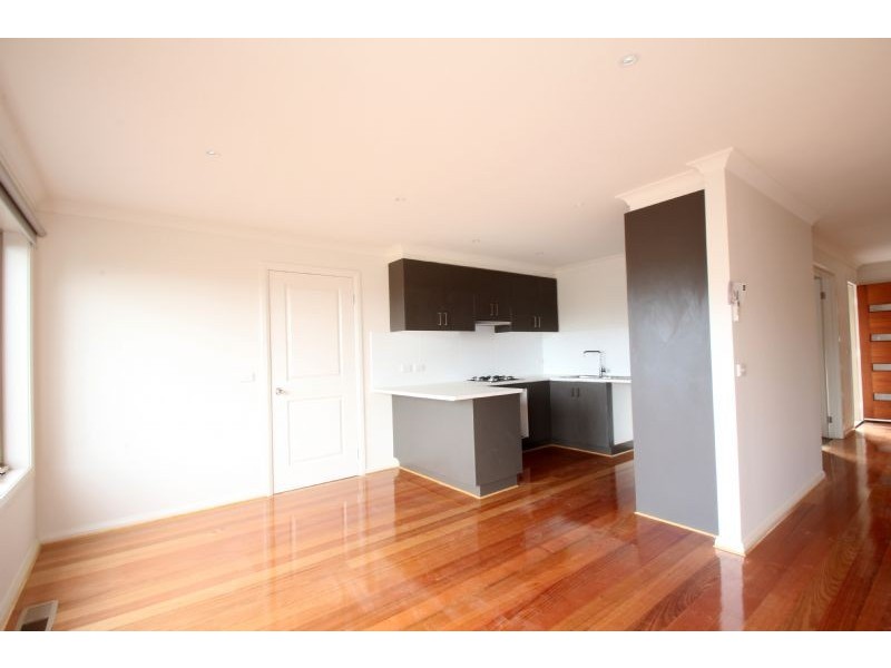 4/99 Brown Street, Leongatha VIC 3953