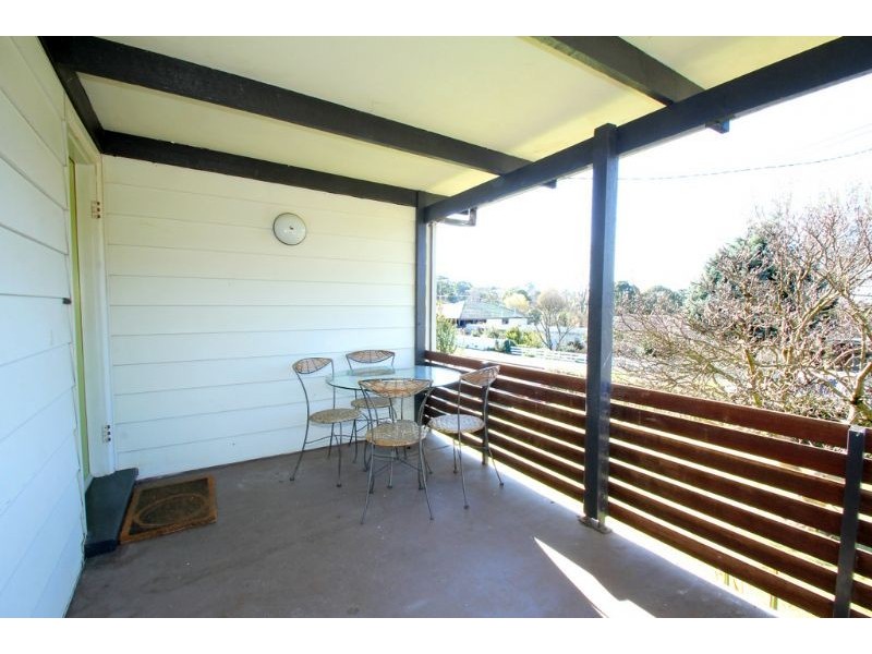 30 Blackmore Avenue, Leongatha VIC 3953