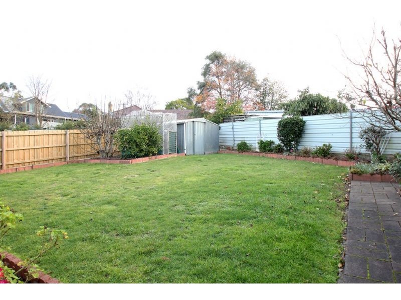 24 Horn Street, Leongatha VIC 3953