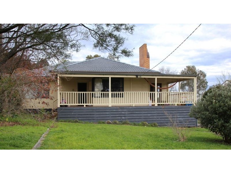 20 Geale Street, Meeniyan VIC 3956