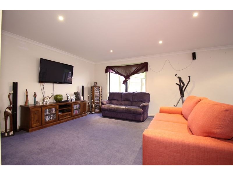 87 Parr Street, Leongatha VIC 3953