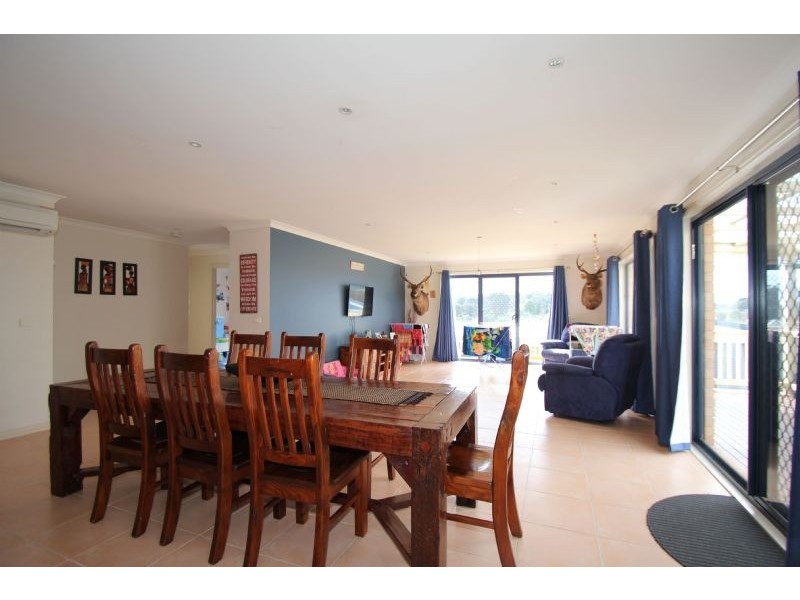 87 Parr Street, Leongatha VIC 3953