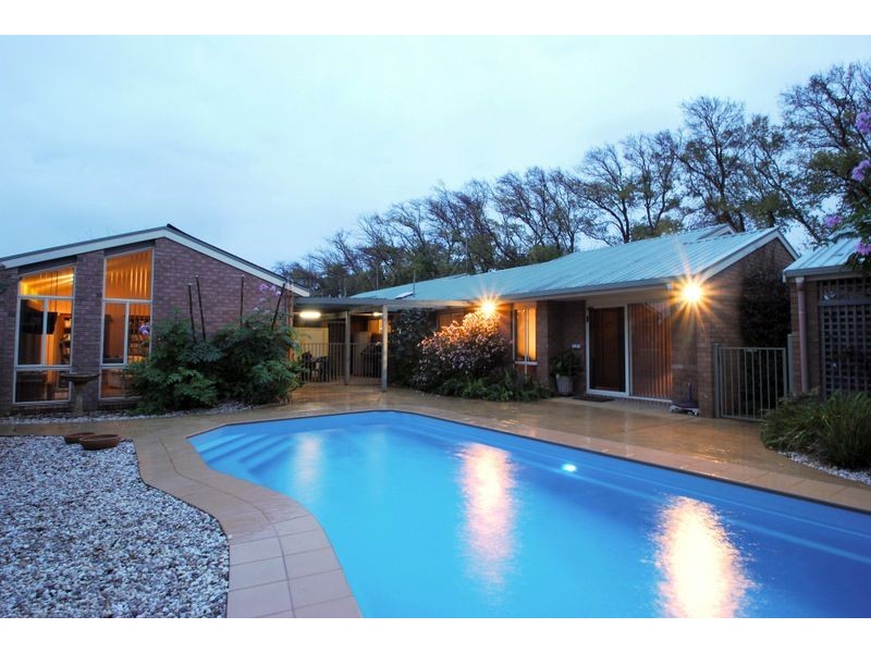 7 Davis Court, Leongatha VIC 3953