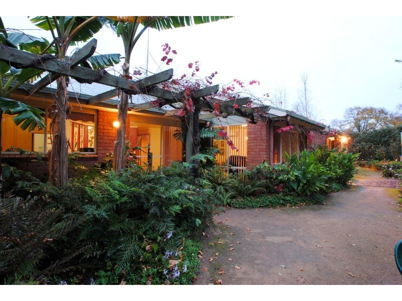 7 Davis Court, Leongatha VIC 3953