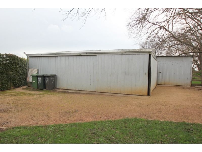 7 Davis Court, Leongatha VIC 3953