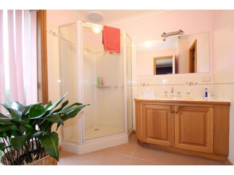 7 Davis Court, Leongatha VIC 3953