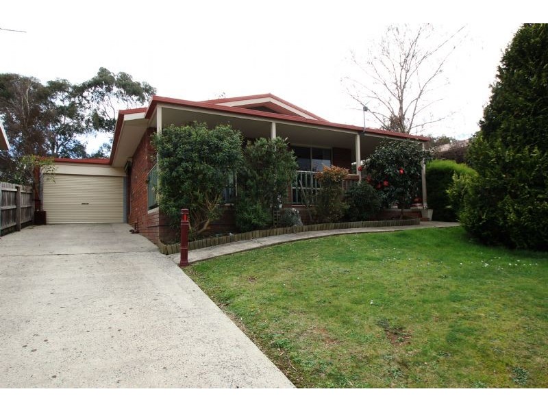 19 Griffin Road, Leongatha VIC 3953