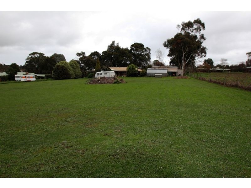 11 Tilly Court, Leongatha VIC 3953
