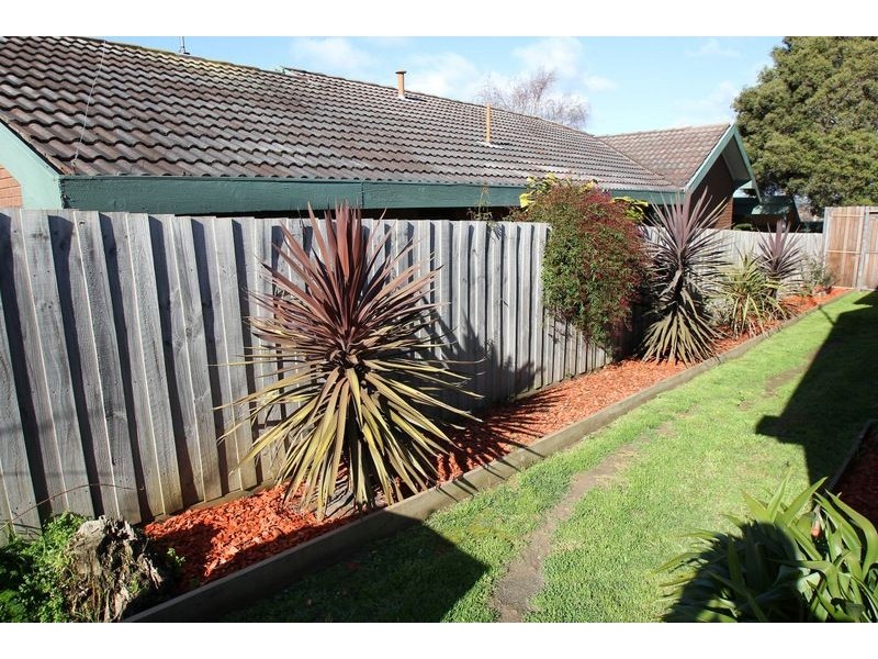 22 Blair Crescent, Leongatha VIC 3953
