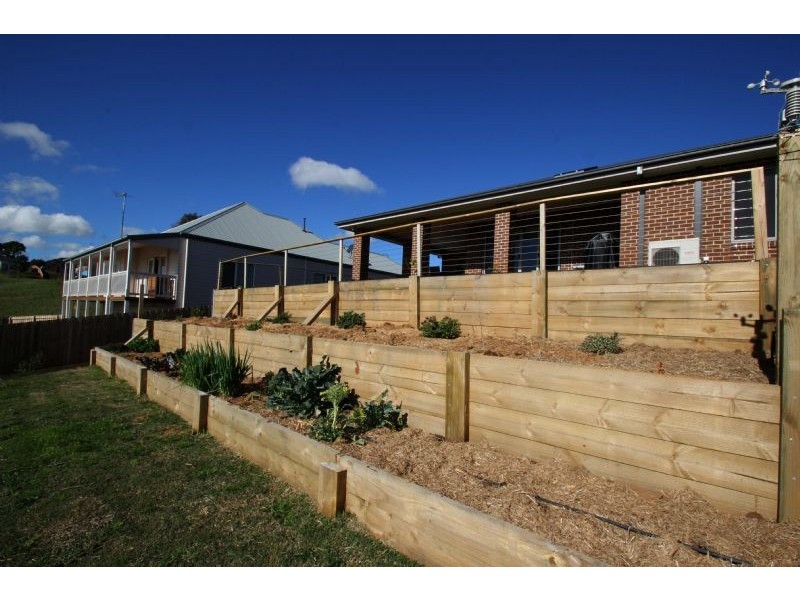 4 Eccles Way, Leongatha VIC 3953