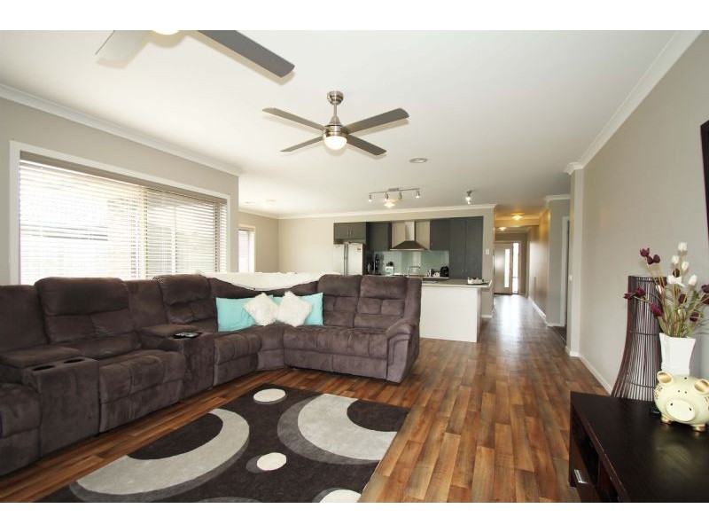 21 Eccles Way, Leongatha VIC 3953