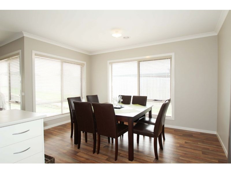 21 Eccles Way, Leongatha VIC 3953