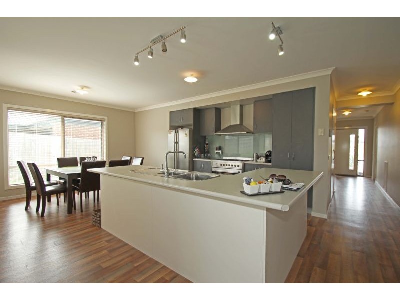 21 Eccles Way, Leongatha VIC 3953