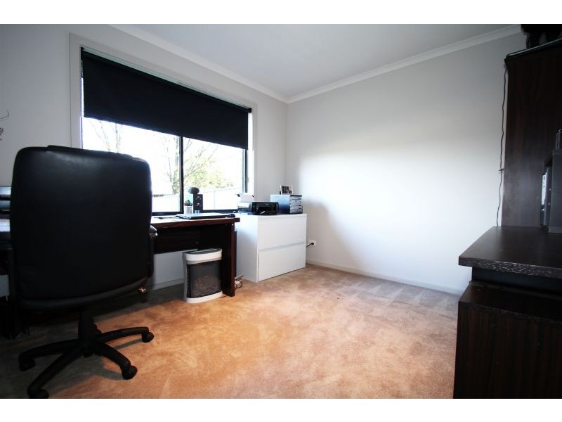 8 Parkside Close, Leongatha VIC 3953