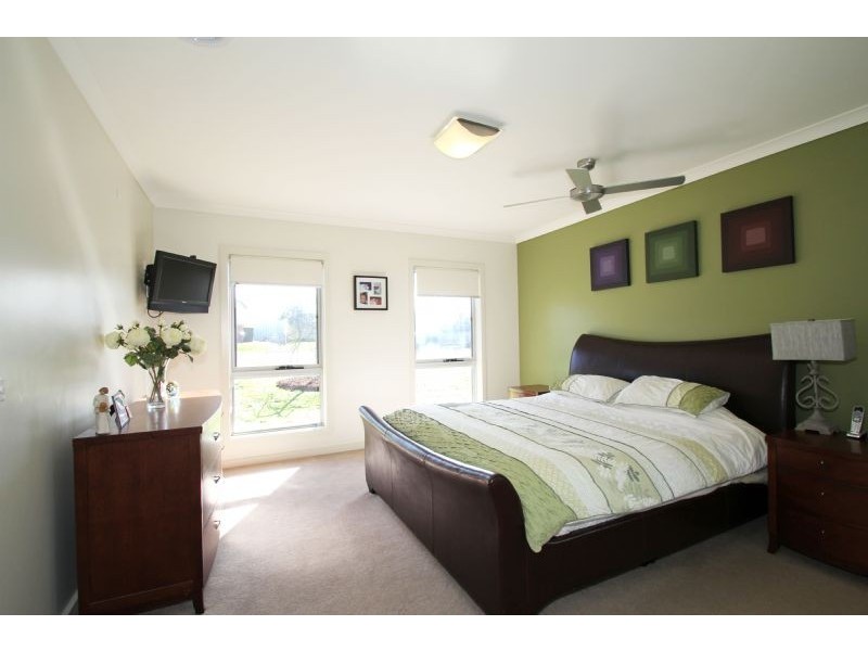 14 Parkside Close, Leongatha VIC 3953