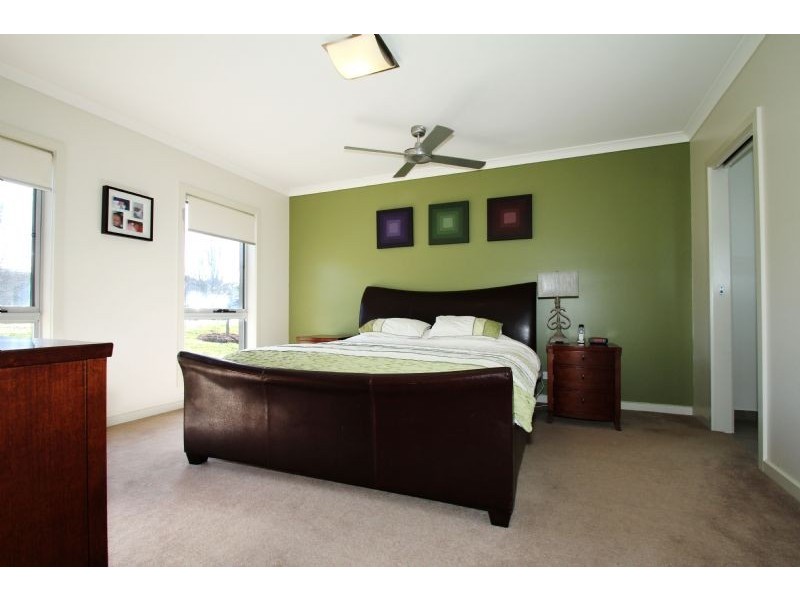 14 Parkside Close, Leongatha VIC 3953