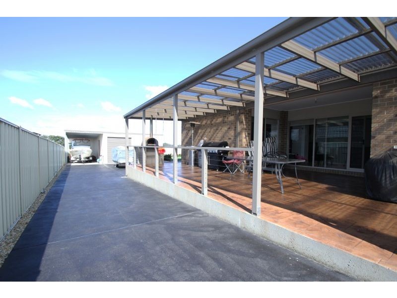 6 Eleanor Court, Leongatha VIC 3953